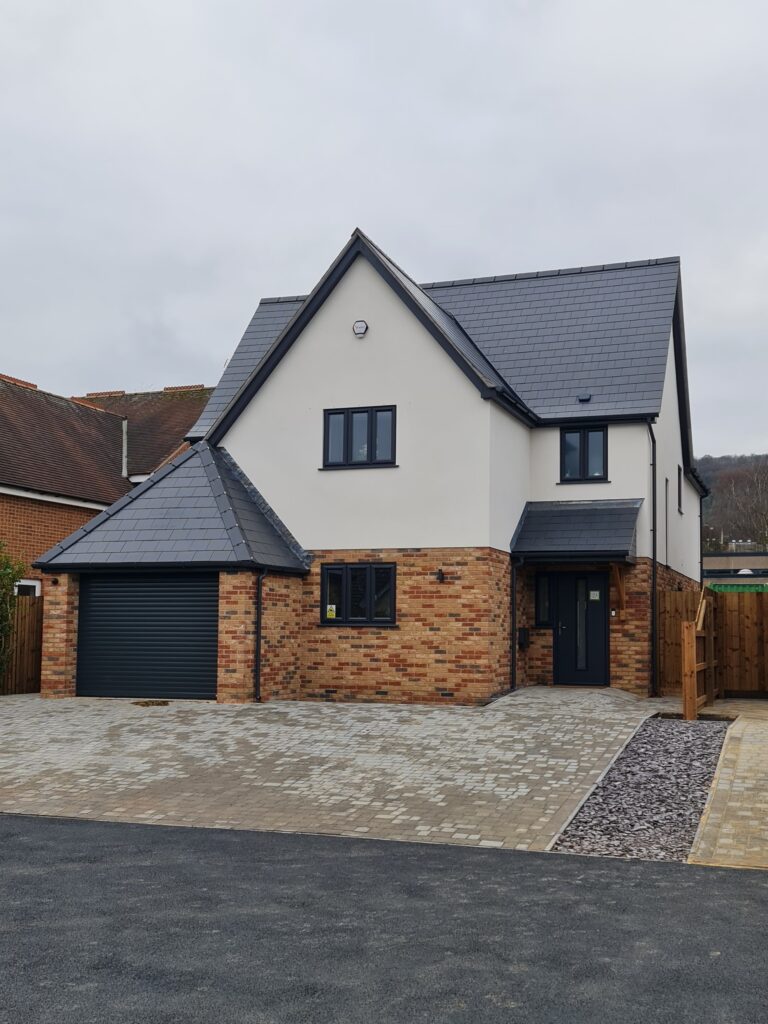 Gallery of completed projects. Plot 1, Dursley, new build home. 4 bed detached new home with study/5th bedroom.