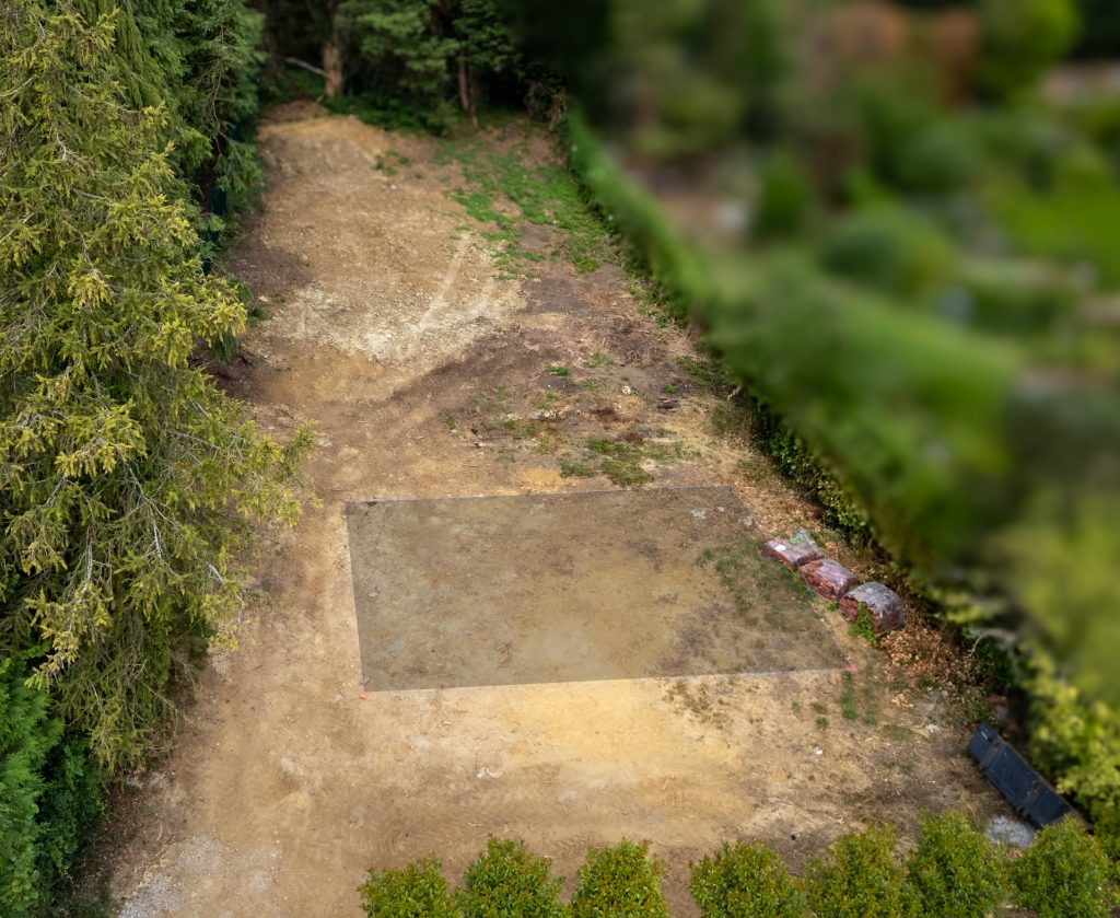 Plot East to West, showing indicative house area